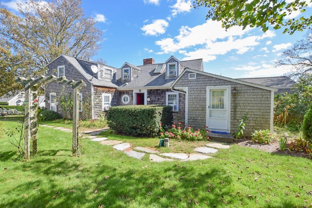 #421 - Top Deck Main image